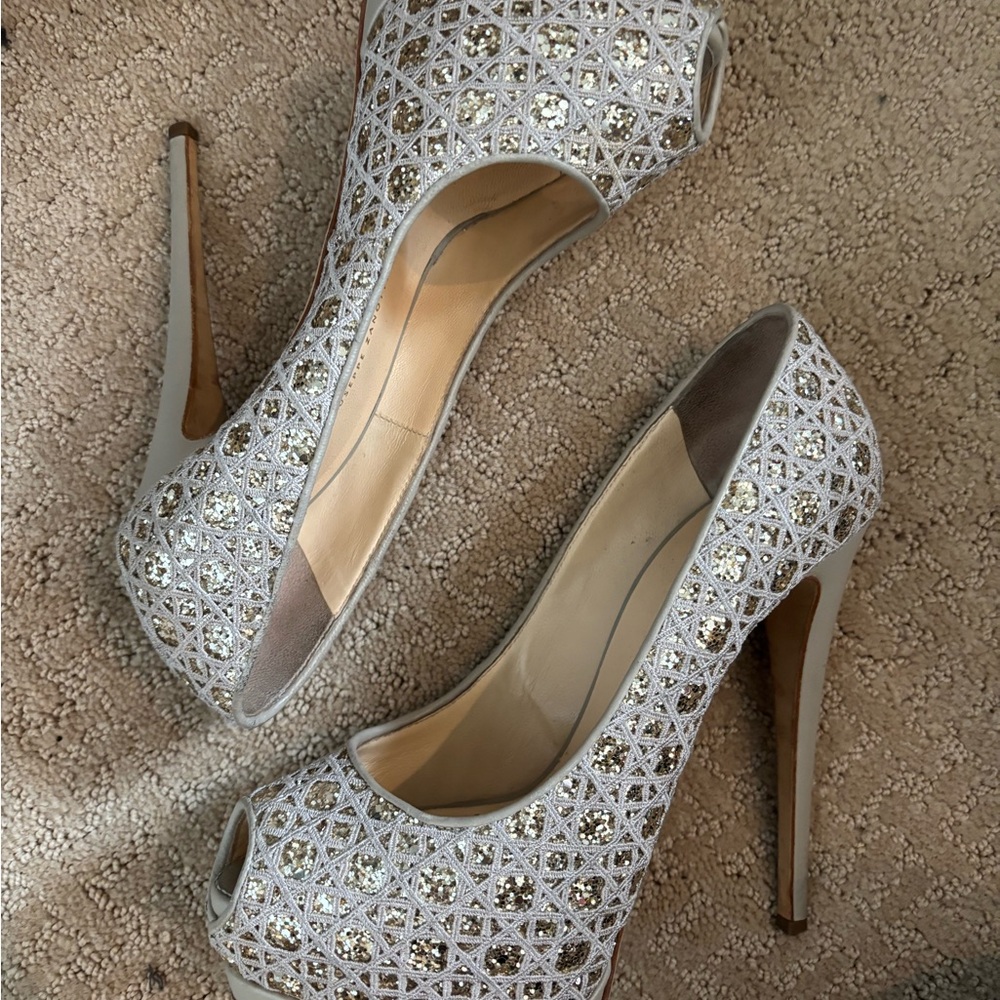Giuseppe Zanotti heels 38.5 Gold Holiday Sky High Glitter